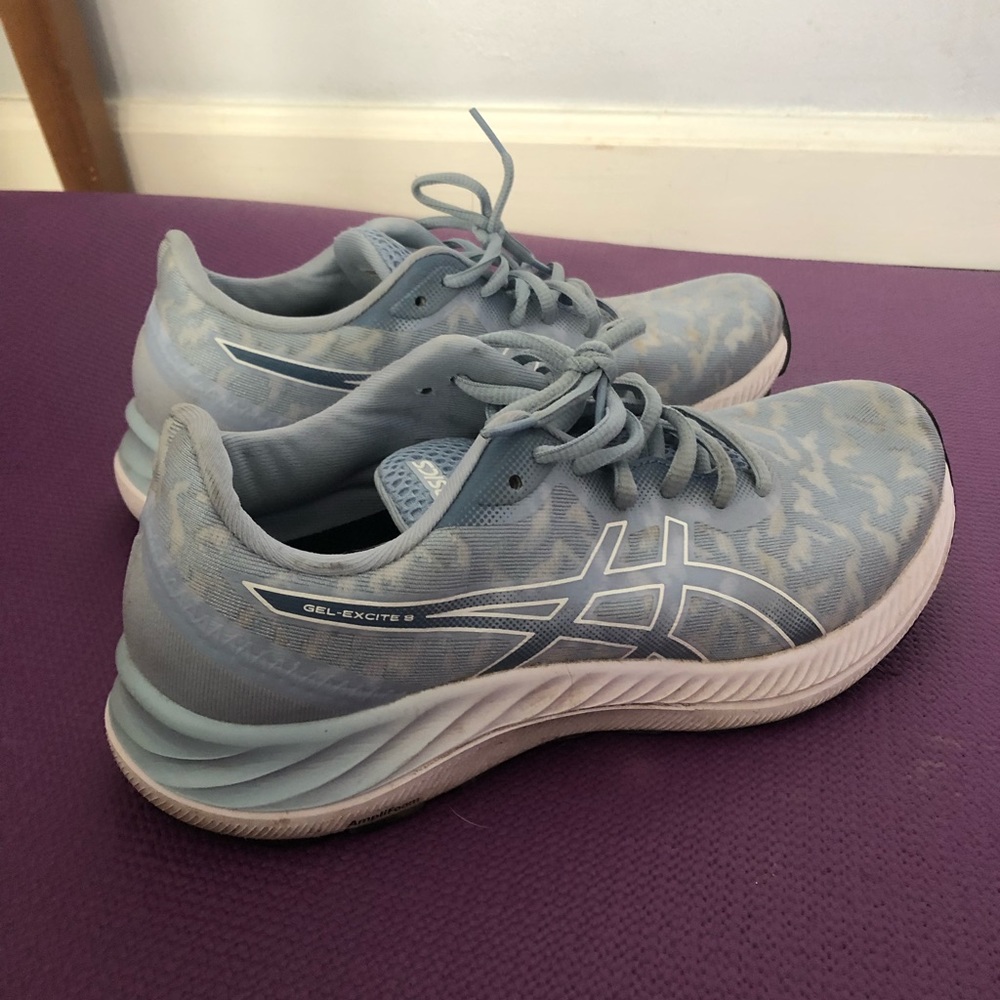Asics Gel-Excite 2 Gray Athletic Shoes